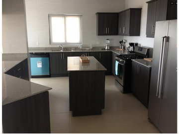 APARTAMENTO ALQUILER/VENTA AMOBLADO 3 RECAMARAS VISTA AL MAR/GOLF