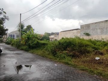 Tanah Premiun Barat UPN di Jalan Wahid Hasyim
