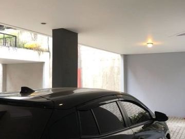 Rumah Cilandak Jakarta Selatan Konsep Minimalis Industrial