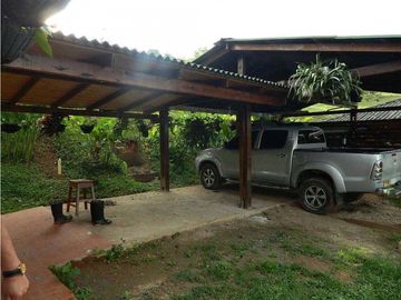 HERMOSA CASA CAMPESTRE EN EL KILOMETRO 32 BORRERO AYERBE VALLE DEL CAUCA