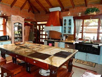 HERMOSA CASA CAMPESTRE EN EL KILOMETRO 32 BORRERO AYERBE VALLE DEL CAUCA