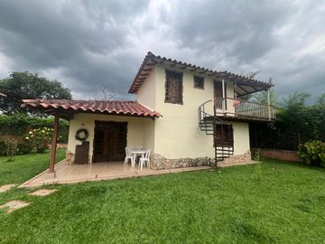 casa campestre en venta en pueblo tapado. Cod V408353