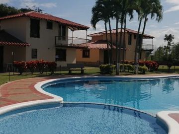 casa campestre en venta en pueblo tapado. Cod V408353