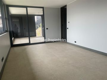 Casa en arriendo de 5 dorm. en Lo Barnechea