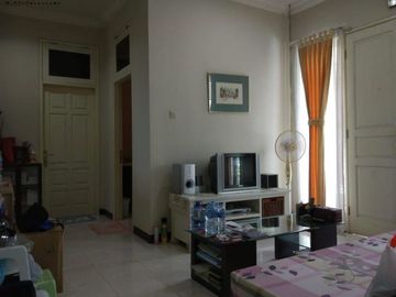 Rumah Dharmahusada Regency One gate system, aman Bebas banjir umsse