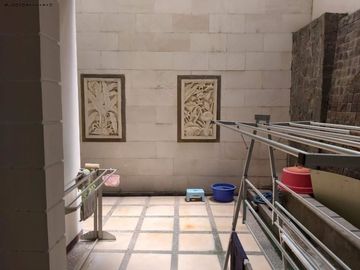 Rumah Dharmahusada Regency One gate system, aman Bebas banjir umsse