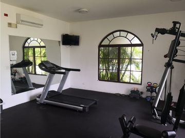 SEA CONFIABLE VENDE CASA EN DORAL