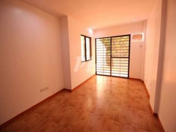 Spacious Brand New House and Lot in Tandang Sora PH584