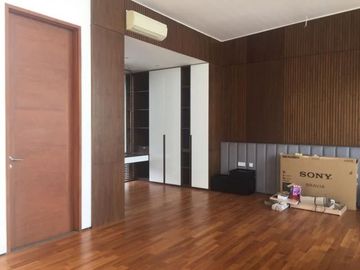 INFO-Dijual Perum Aikonik Residence-Townhouse Satu-satunya Di Area Menteng