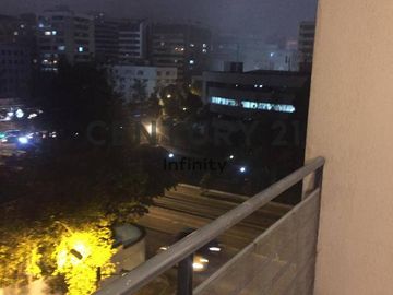 En Venta departamento Seis de Diciembre