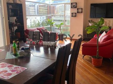 En Venta departamento Seis de Diciembre