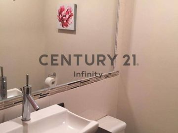En Venta departamento Seis de Diciembre
