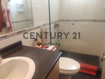 En Venta departamento Seis de Diciembre
