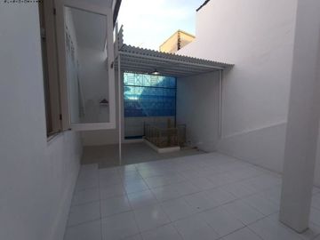 Rumah Taman Mutiara STRATEGIS, CLUSTER DEPAN, SEMI FURNISH