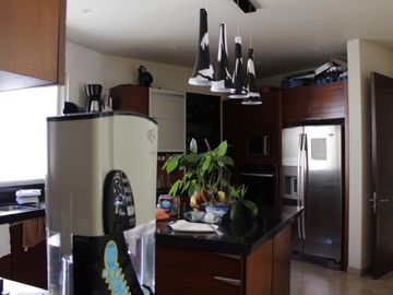 Real las quintas fina residencia en fraccionamiento exclusivo