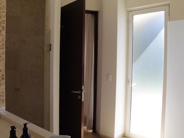 Real las quintas fina residencia en fraccionamiento exclusivo