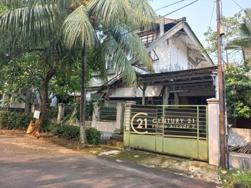 Butuh Renovasi! Rumah Harga Negotiable 1 Lt di Maleo Bintaro, SC-9048
