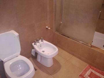 DEPTO EN PLANTA ALTA DE 4 AMBIENTES