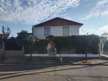 Casa en Venta en ABATE MOLINA