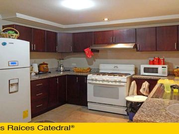 Casa de venta en Narancay - Control Sur – código:14250