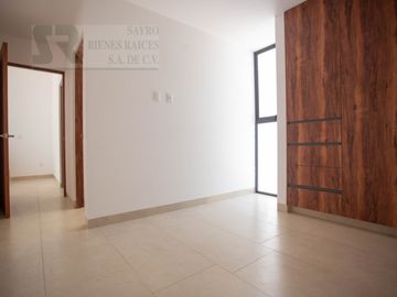Casa con Jardín y Terraza en Zibatá, Santiago de Querétaro Centro