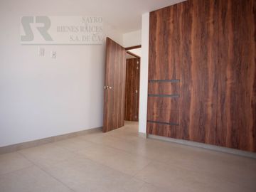 Casa con Jardín y Terraza en Zibatá, Santiago de Querétaro Centro