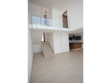 Casa con Jardín y Terraza en Zibatá, Santiago de Querétaro Centro