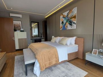 Rumah Mewah Cantik Lokasi Premium Cluster Enchante BSD City