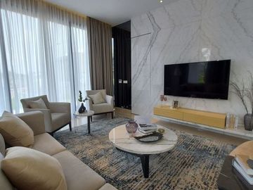 Rumah Mewah Cantik Lokasi Premium Cluster Enchante BSD City