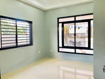 Brandnew Bungalow Type House for SALE or RENT with 4 Bedrooms in Angeles City