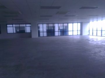1,764.55 sqm Warm shell office space for lease in Makati City