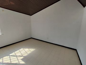 casa en venta en el limonar. Cod V16896