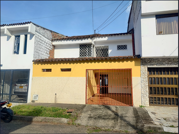 casa en venta en el limonar. Cod V16896