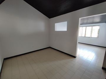casa en venta en el limonar. Cod V16896