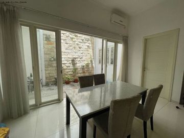 Rumah San Antonio Hadap Utara Furnish