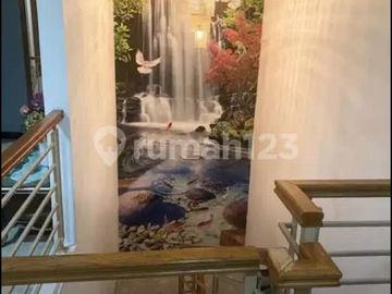 Rumah Cantik Bersih Luas 150M² Semi Furnish Sumur Bor Cengkareng