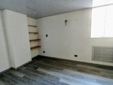 apartamento en venta en alto prado. Cod V12257