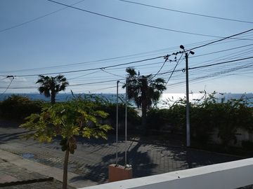 Ballenita - Capaes - Villa Marina with New Ocean View Terrace: Se Vende Casa Frente al Mar en Capaes