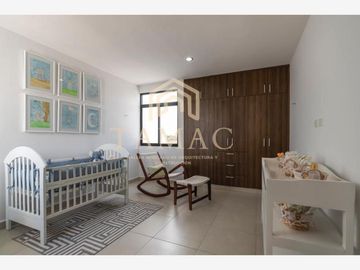 CASA EN VENTA TEMOZON NORTE