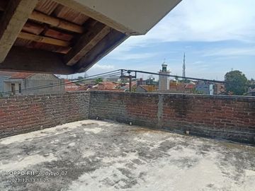ruko 2,5 lantai murah strategis sekeloa margahayu Bandung