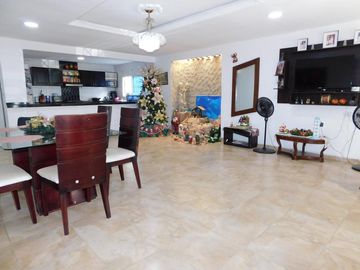 casa en venta en oriental. Cod V91103