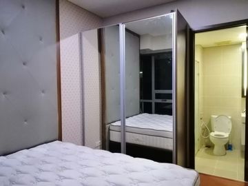Apartemen ST Moritz Tower Royall 2 BR Siap Huni Furnished