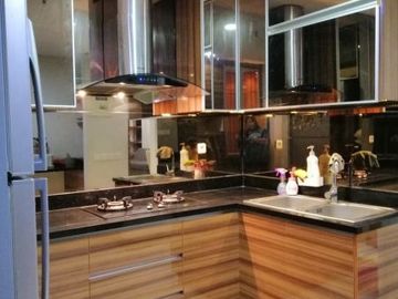 Apartemen ST Moritz Tower Royall 2 BR Siap Huni Furnished