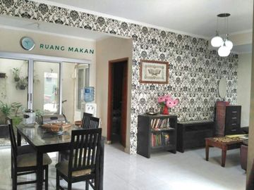 Rumah cantik terawat sudah renovasi Caringin Bandung Kulon