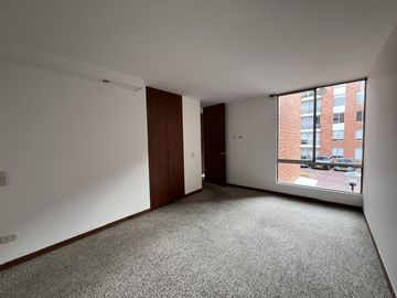 apartamento en arriendo en la pradera norte-usaquén. Cod A8131347