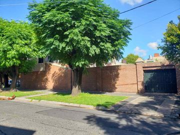 Casa en venta en Lomas de Zamora Oeste