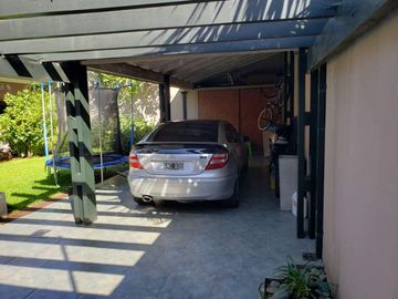 Casa en venta en Lomas de Zamora Oeste