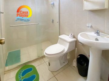 Alquiler Vacacional Casa Playas con piscina, capacidad 13 personas