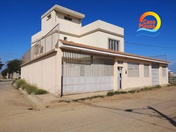Alquiler Vacacional Casa Playas con piscina, capacidad 13 personas
