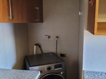 Se vende espaciosa casa cercano a plaza Miraflores